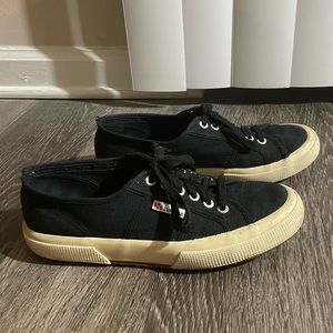 Superga 2750 COTU CLASSIC BLACK WHITE size 9